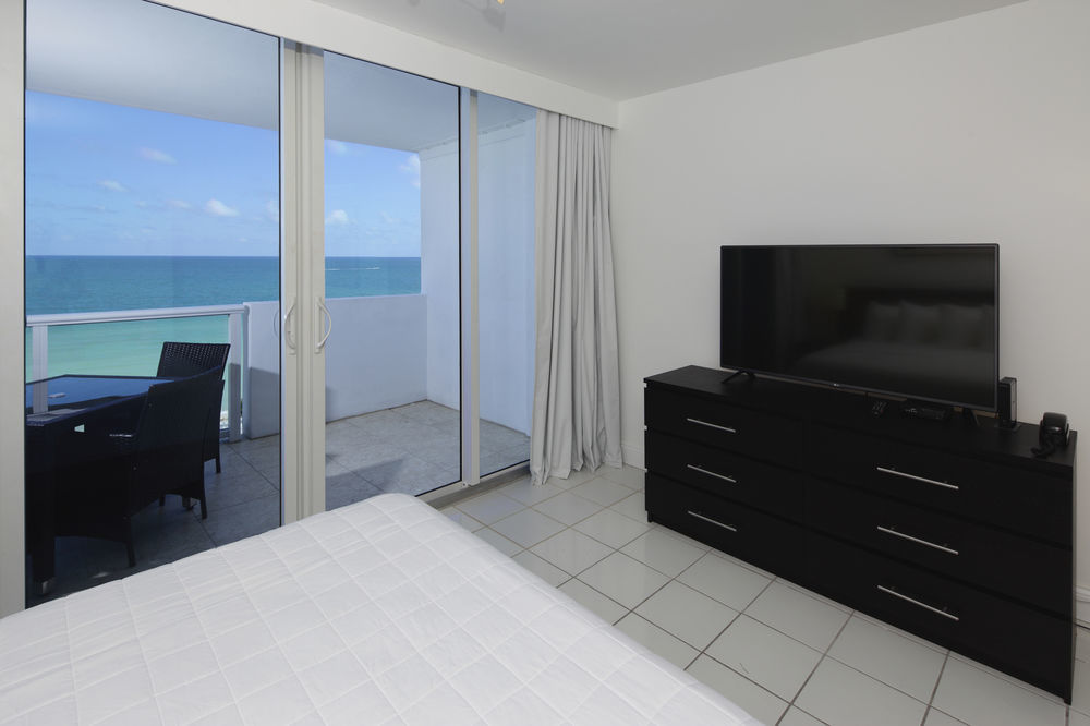 Hôtel Castle Beach By New Point Miami à Miami Beach Extérieur photo